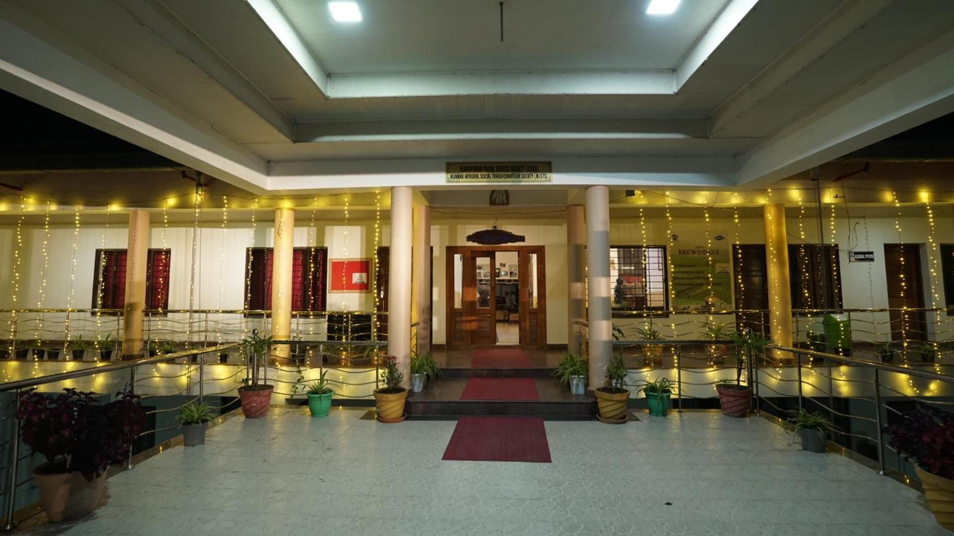 Ac Mist Hotel Munnar Exterior foto