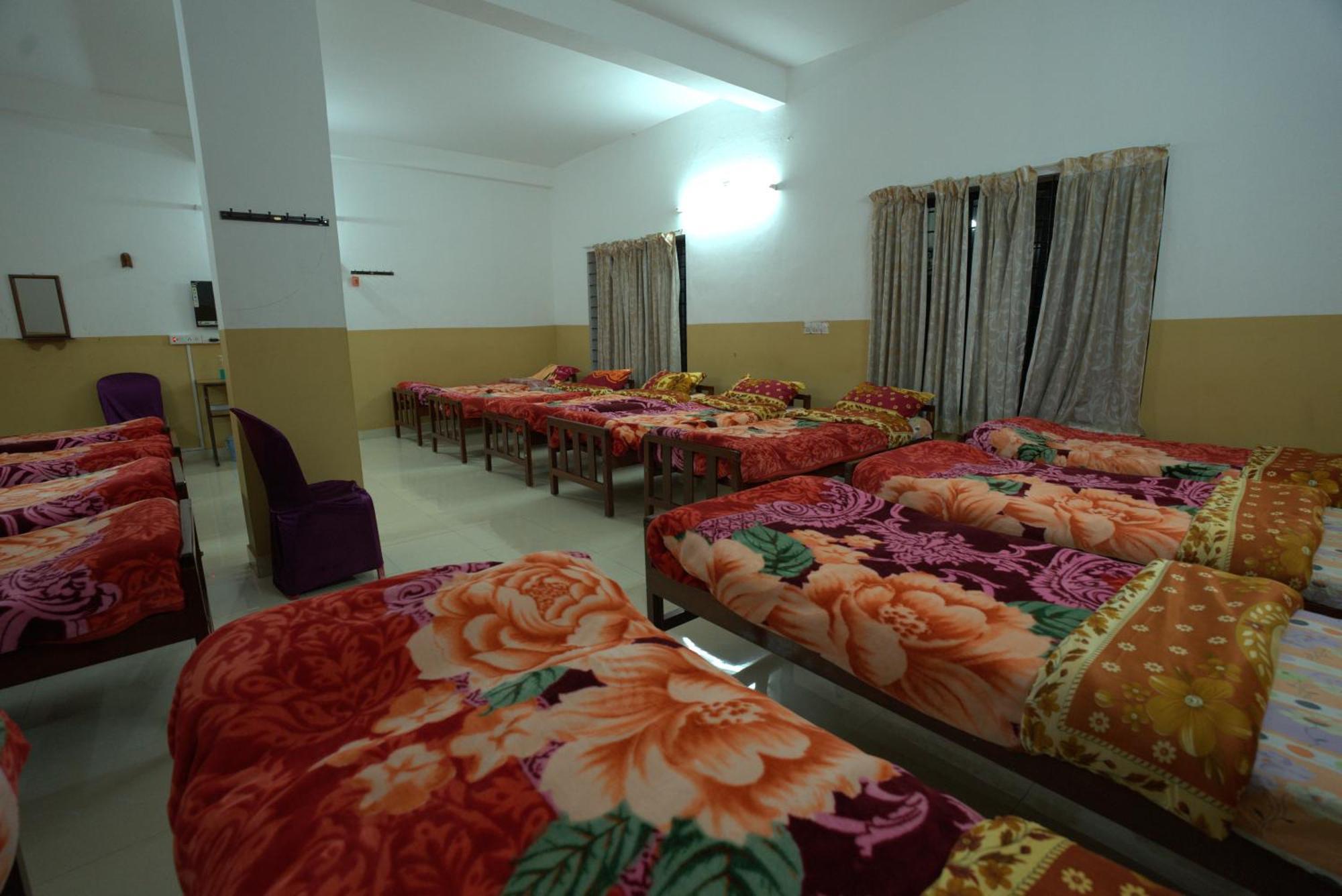 Ac Mist Hotel Munnar Exterior foto