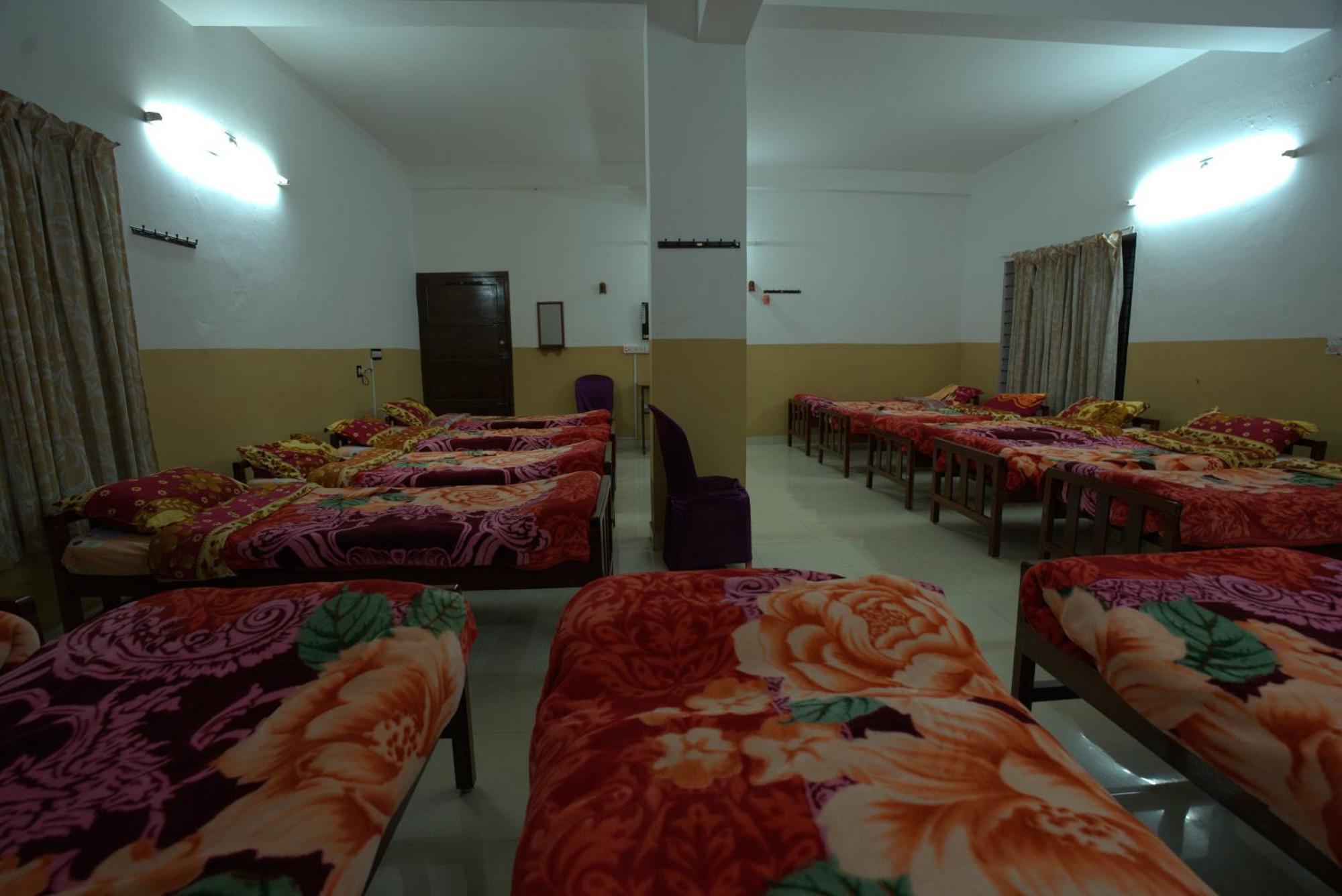 Ac Mist Hotel Munnar Exterior foto