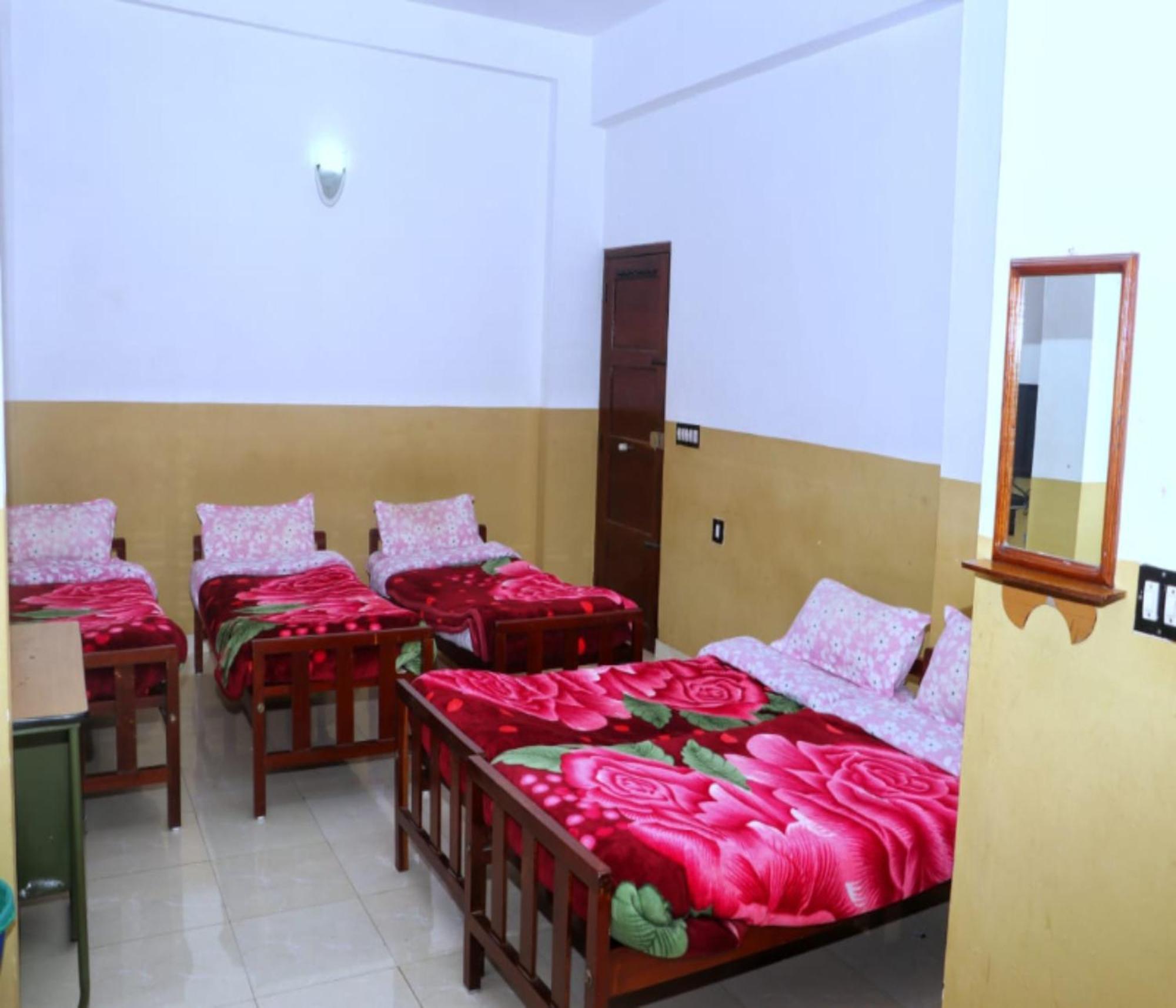 Ac Mist Hotel Munnar Exterior foto